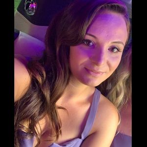 Meet your Posher, Ariel